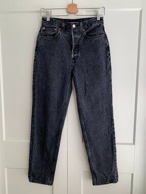 Aritzia Denim Forum The 90s Boyfriend High Loose 30L Jeans Women's Size 26